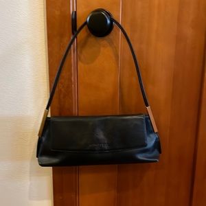 Kenneth Cole Genuine Leather Black Shoulder Bag - #Classic #Preppy